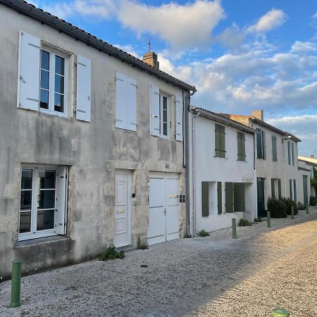 Le Petit Navire Lägenhet La Flotte Exteriör bild